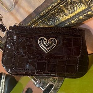 Candie NWT Dark Brown Faux Crocodile Embossed Wristlet Clutch Wallet 7.5x4.25